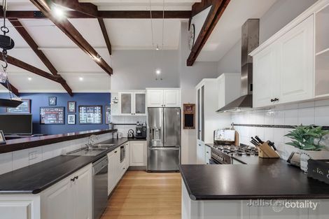 Property photo of 129 Karingal Drive Briar Hill VIC 3088