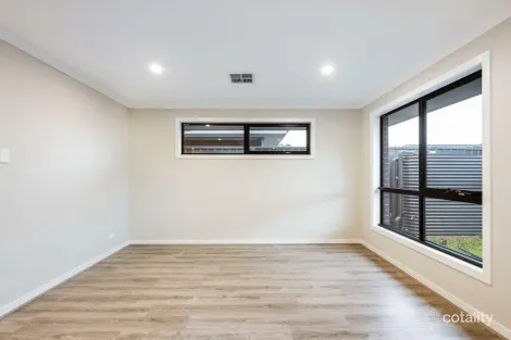 Property photo of 10 Riviera Drive Mount Barker SA 5251