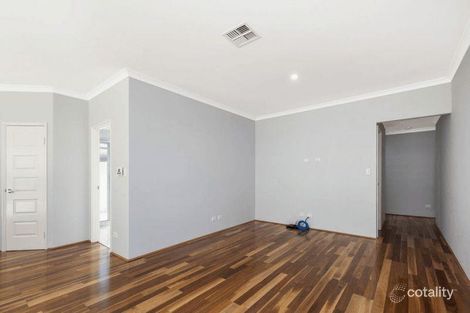 Property photo of 3 Jileroo Brace Lakelands WA 6180