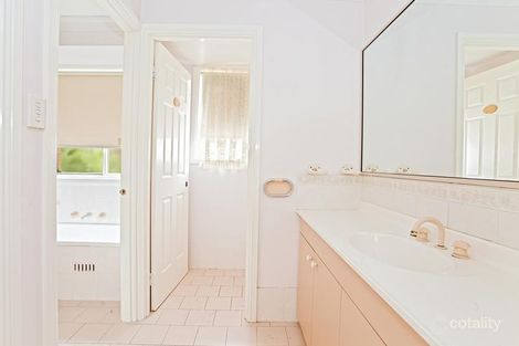 Property photo of 5 Brady Place Glenmore Park NSW 2745