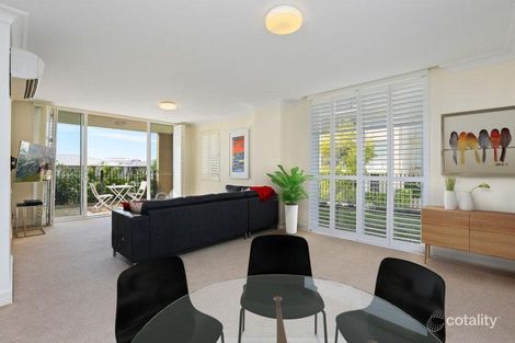 Property photo of 102/10-16 Vineyard Way Breakfast Point NSW 2137