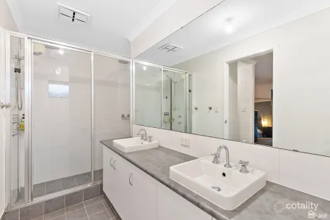 Property photo of 24 Larimar Parade Byford WA 6122