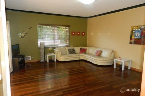 24 Berehaven Ave, Thornlie, WA 6108