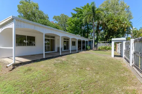 Property photo of 9 Sorrento Crescent Port Douglas QLD 4877