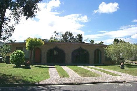 3 Weaver St, Norman Gardens, QLD 4701