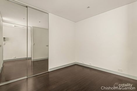 Property photo of 203/96 Ormond Road Elwood VIC 3184