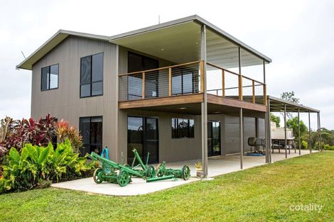 Property photo of 33 Halbert Close Barrine QLD 4872