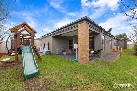 Property photo of 1 Greenfield Lane Pakenham VIC 3810