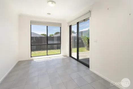 Property photo of 14 Tunbridge Street Lucas VIC 3350