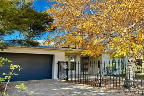 27 Spencer St, Sebastopol, VIC 3356