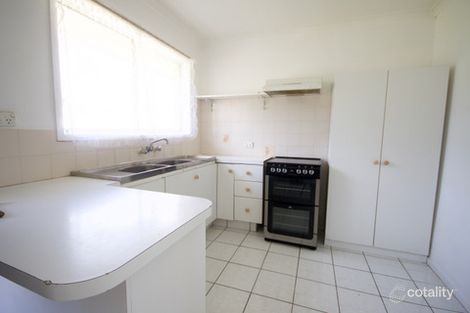 Property photo of 102 Sunshine Boulevard Mermaid Waters QLD 4218