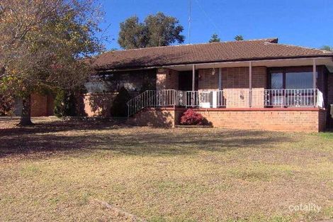 7 Tremlow Cres, Ambarvale, NSW 2560