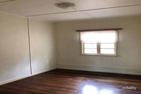 Property photo of 39 Caboolture Road Beachmere QLD 4510