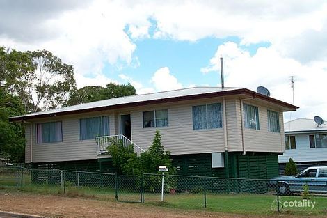 9 Willow St, New Auckland, QLD 4680