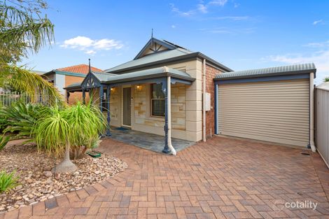 4 Ingleton Dr, Hallett Cove, SA 5158