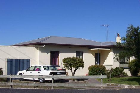 19 Wyrie Rd, Millicent, SA 5280