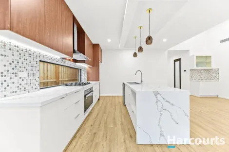 Property photo of 24 Piero Street Clyde VIC 3978