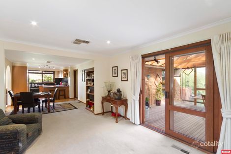 Property photo of 32 Kilburn Crescent Frankston VIC 3199