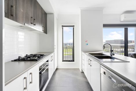 Property photo of 39 Strathlea Drive Cranbourne West VIC 3977