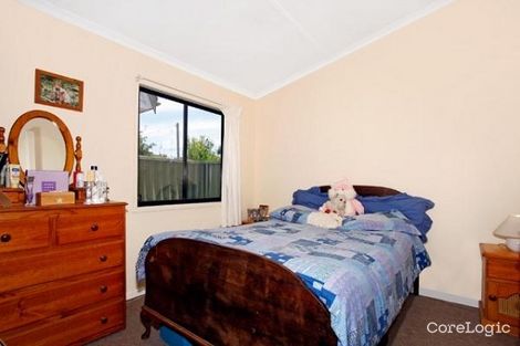 Property photo of 28 St James Avenue Berkeley Vale NSW 2261