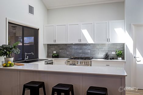 Property photo of 4 Cambridge Circuit Southside QLD 4570