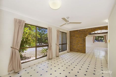 Property photo of 15 Kurrajong Court Bushland Beach QLD 4818