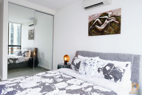 Property photo of 1403N/889-897 Collins Street Docklands VIC 3008