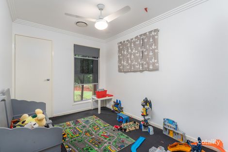 Property photo of 3 Sandown Street Emerald QLD 4720
