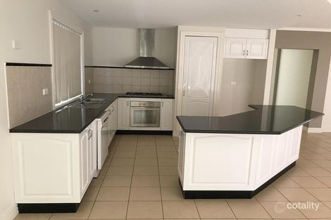 Property photo of 9 Osterley Close Caroline Springs VIC 3023