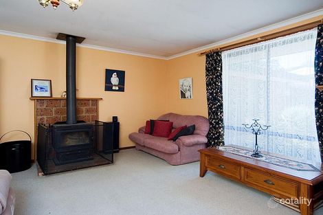 Property photo of 14 Manor Crescent Mount Barker SA 5251