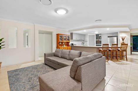 Property photo of 16 Highgreen Place Thornlands QLD 4164