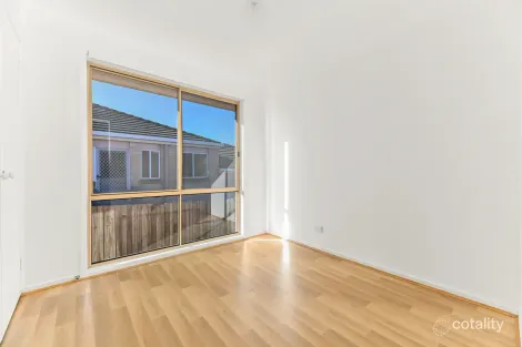 Property photo of 4 Cumulus Court Hampton Park VIC 3976