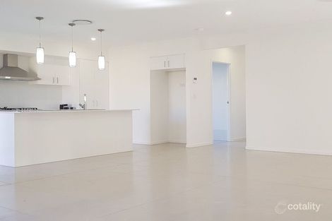 Property photo of 10 Linton Street Loganlea QLD 4131