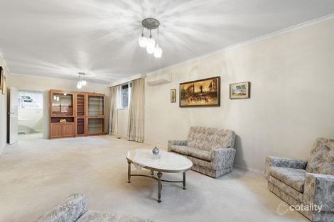Property photo of 1/3 Toolambool Road Carnegie VIC 3163