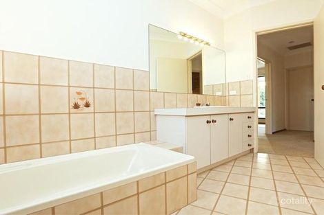 Property photo of 5A Burtonia Close Duncraig WA 6023