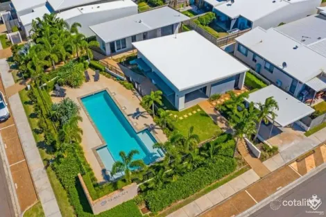 Property photo of 4/20 Salisbury Street Redland Bay QLD 4165