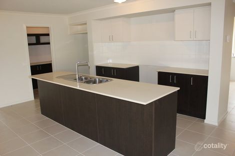 Property photo of 11 Oak Leaf Street Greenvale VIC 3059