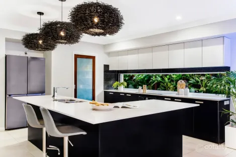 Property photo of 92 Bankbook Drive Wongawilli NSW 2530