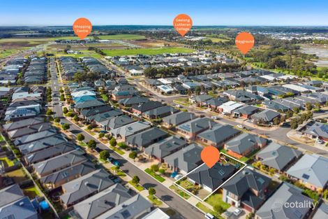 Property photo of 10 Golden Wattle Drive Mount Duneed VIC 3217
