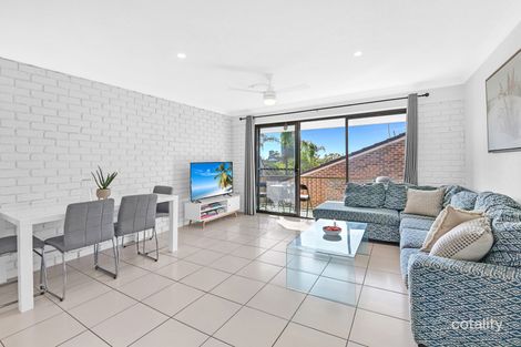 Property photo of 9/16 Duet Drive Mermaid Waters QLD 4218