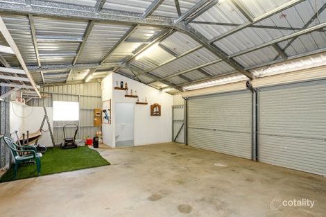 Property photo of 19 Sharyn Drive New Auckland QLD 4680