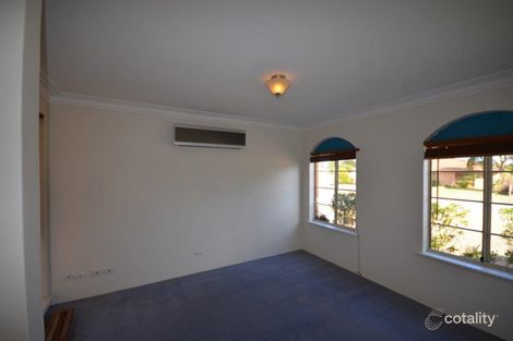 Property photo of 5 Skye Close Warnbro WA 6169