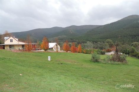 Property photo of 50 School Road Wandiligong VIC 3744