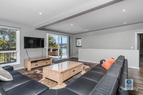 Property photo of 1 Dawn Crescent Bonnie Doon VIC 3720