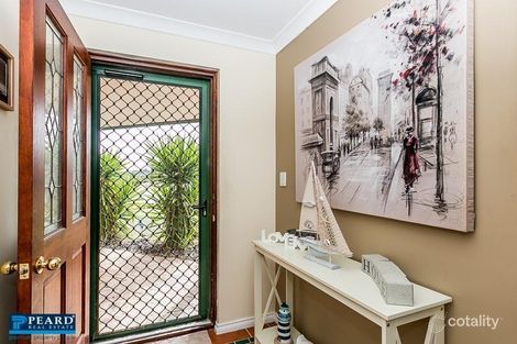 Property photo of 16 Ollera Meander Carramar WA 6031