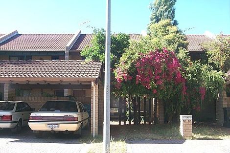 Property photo of 17 Aranda Place Leederville WA 6007