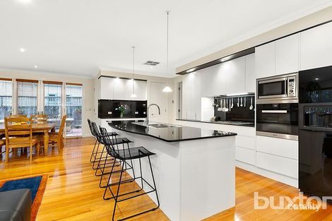 Property photo of 3 Renwick Street Glen Iris VIC 3146