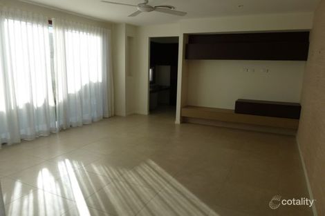 Property photo of 14 Yellow Fin Circuit Mountain Creek QLD 4557