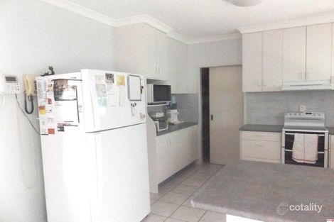 Property photo of 9 Warren Court Wondai QLD 4606