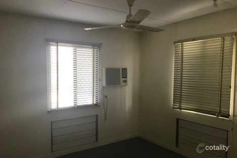 Property photo of 1/2 Diamond Avenue Emerald QLD 4720